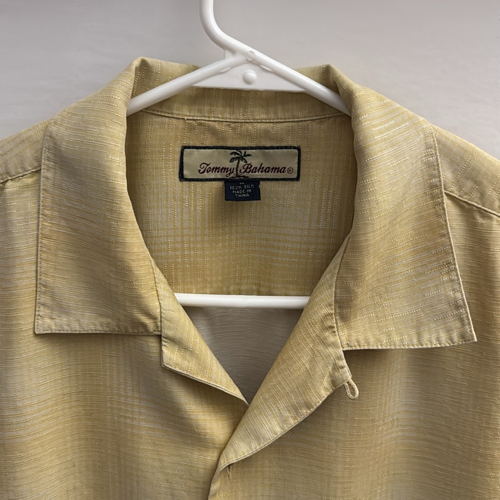 Tommy Bahama - Picture 2 of 9